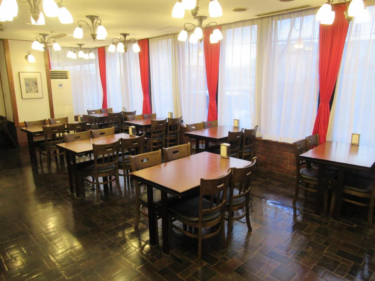 Hotel Tomakomai Green Hills Exterior photo
